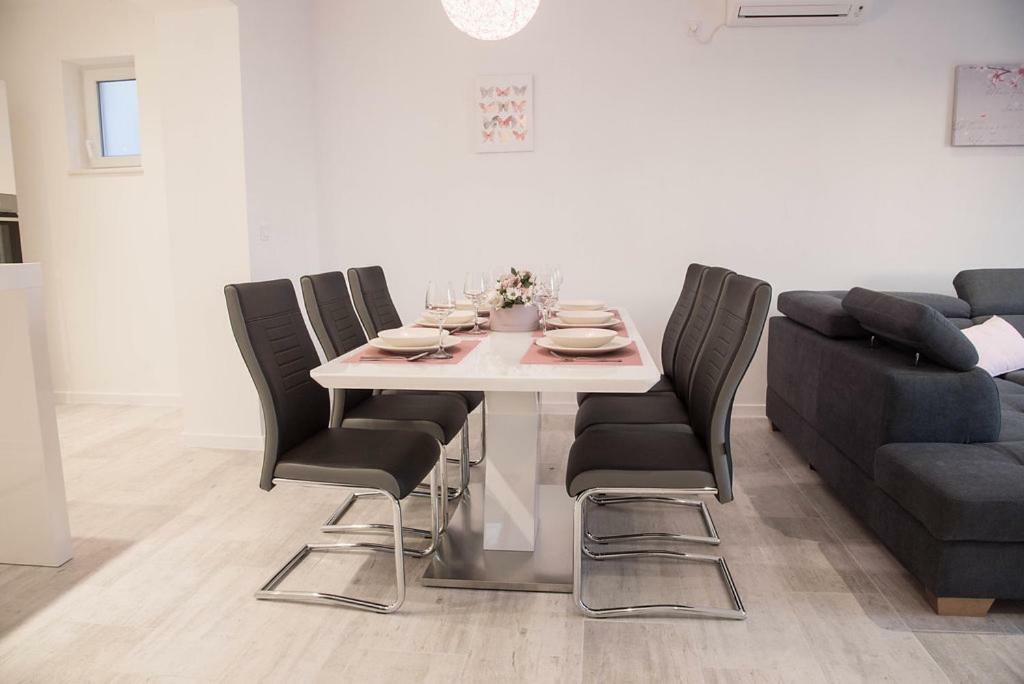 Apartment Eli - Sea View Mlini Dış mekan fotoğraf