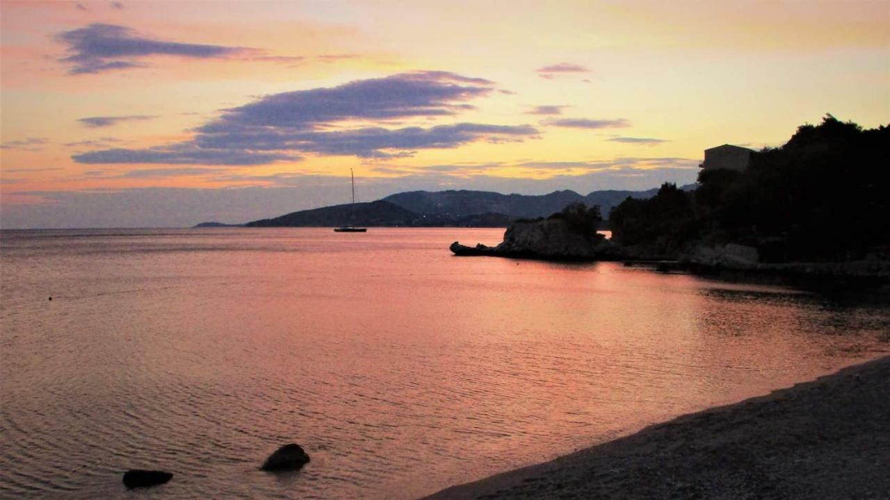 Apartment Eli - Sea View Mlini Dış mekan fotoğraf